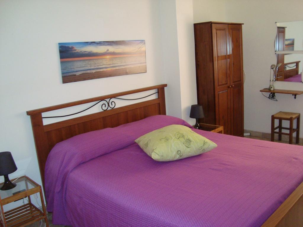 Antonio'S House Bed & Breakfast Agrigento Room photo